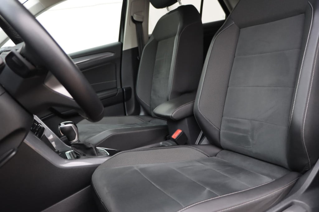 Volkswagen T-roc (gp) 1.5 tsi style 150pk dsg7