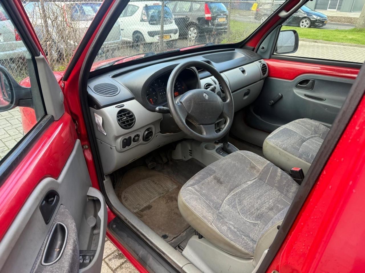 Renault Kangoo 1.6-16V Automaat Benzine