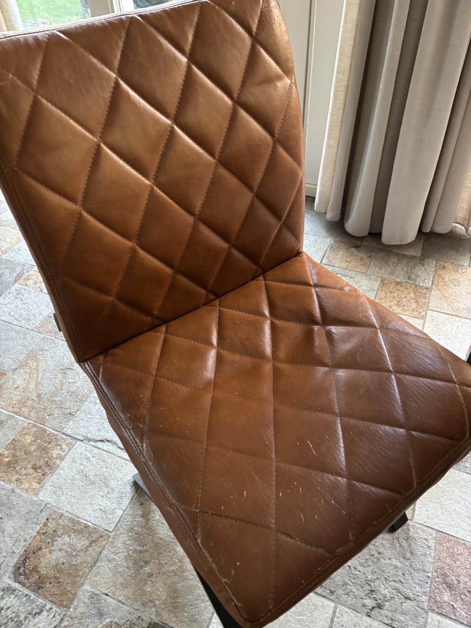 Gratis ophalen, 6 eetkamerstoelen