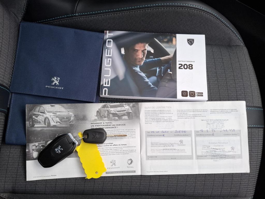 Peugeot 208 1.2 100 allure pano/clima/nav/cam