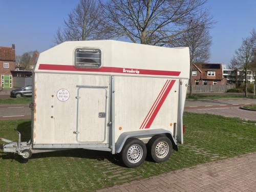 Veewagen 2 paards | matige staat | eigen kenteken