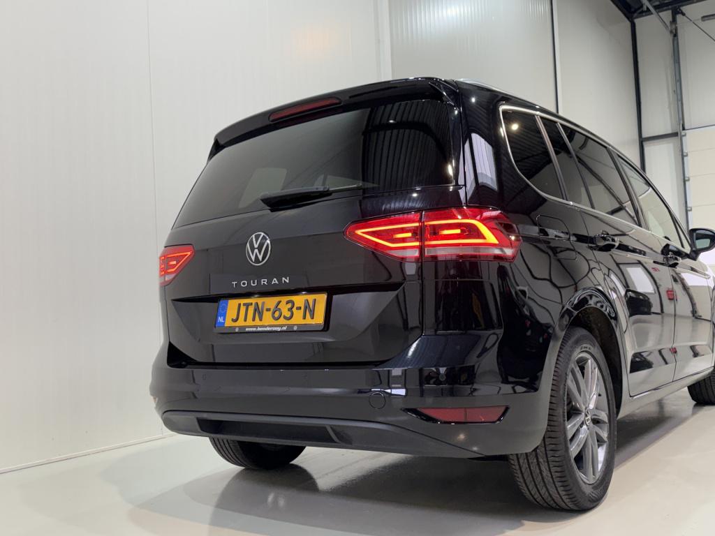 Volkswagen Touran 7p 1.5 tsi 150pk dsg highline | acc | full led