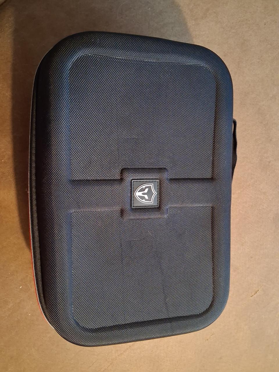 Reiskoffer switch