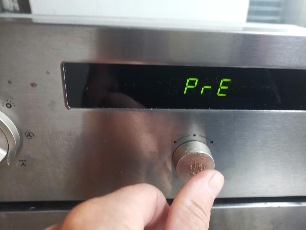Oven