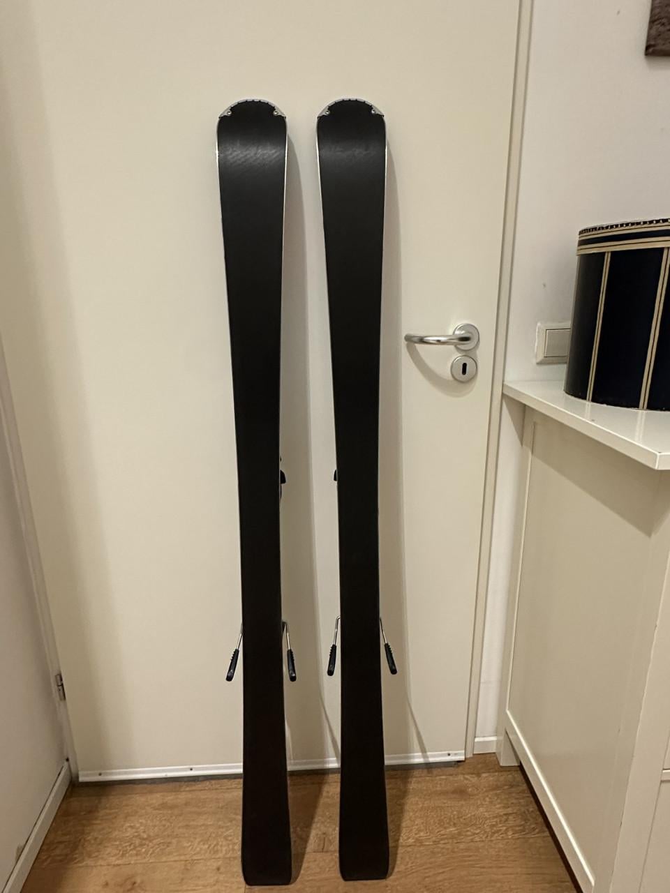 Fischer RC One 77 XTR – 151 cm incl. bindingen