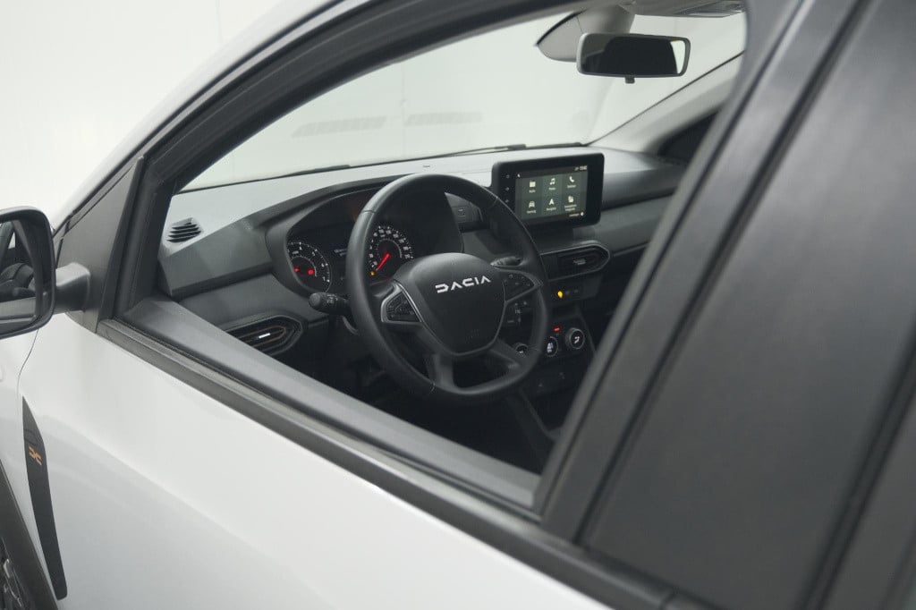 Dacia Sandero Stepway tce 90 extreme | camera | dodehoekdetectie | navigati