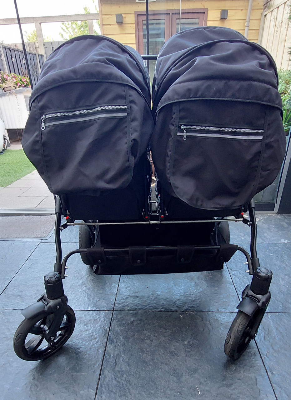Dubbele kinderwagen