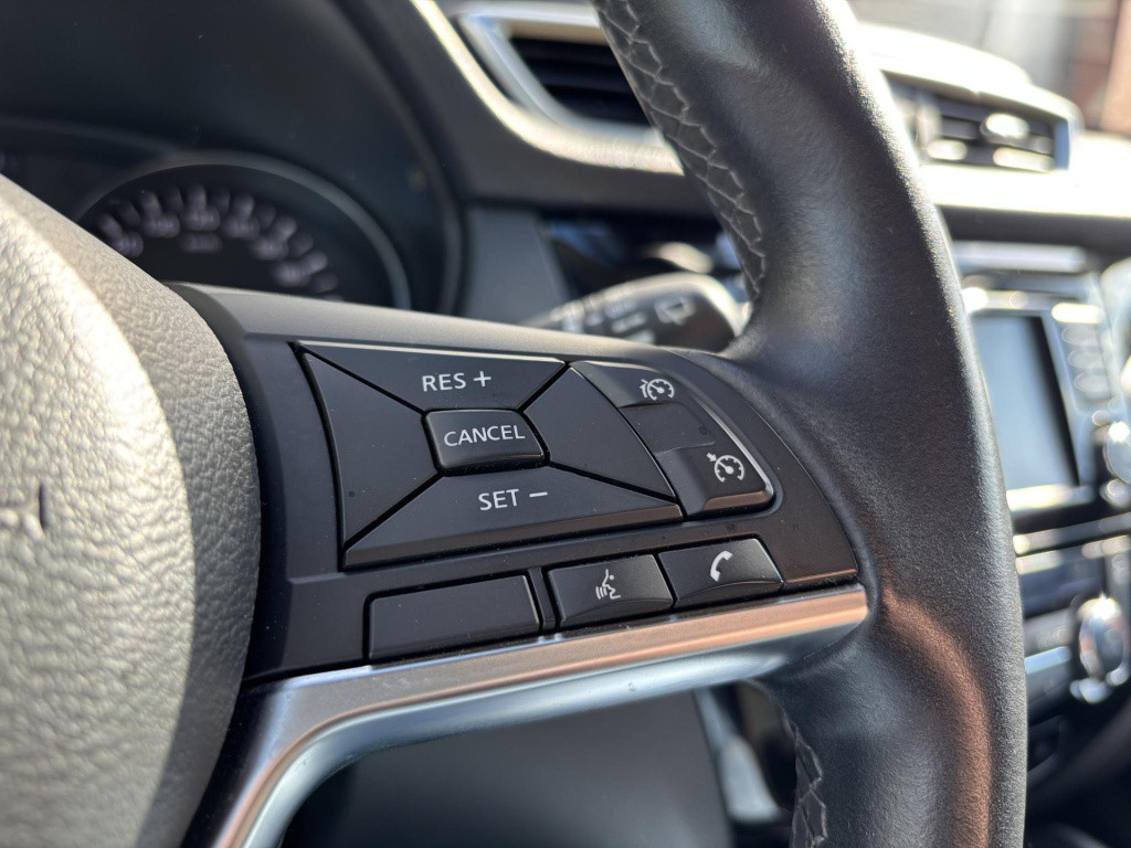 Nissan Qashqai 1.3 dig-t design edition | trekhaak | panoramadak | apple ca