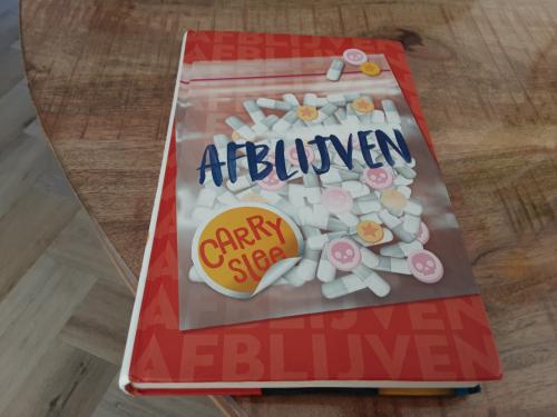 Afblijven van Carry Slee