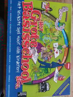 Het grote bassischoolspel