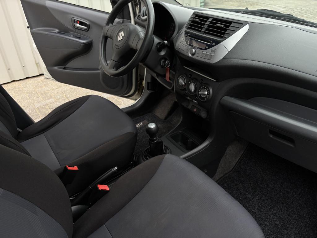 Suzuki Alto 1.0 celebration easss