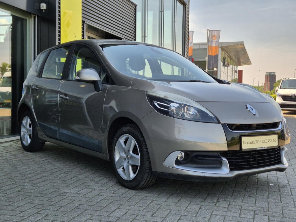 Renault Scenic 1.6 16v 110 expression climate control, bluetooth, navigatie