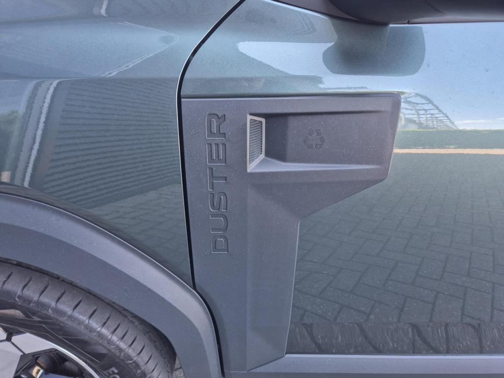 Dacia Duster 1.6 hybrid 140 journey camera, climate control, apple/android 