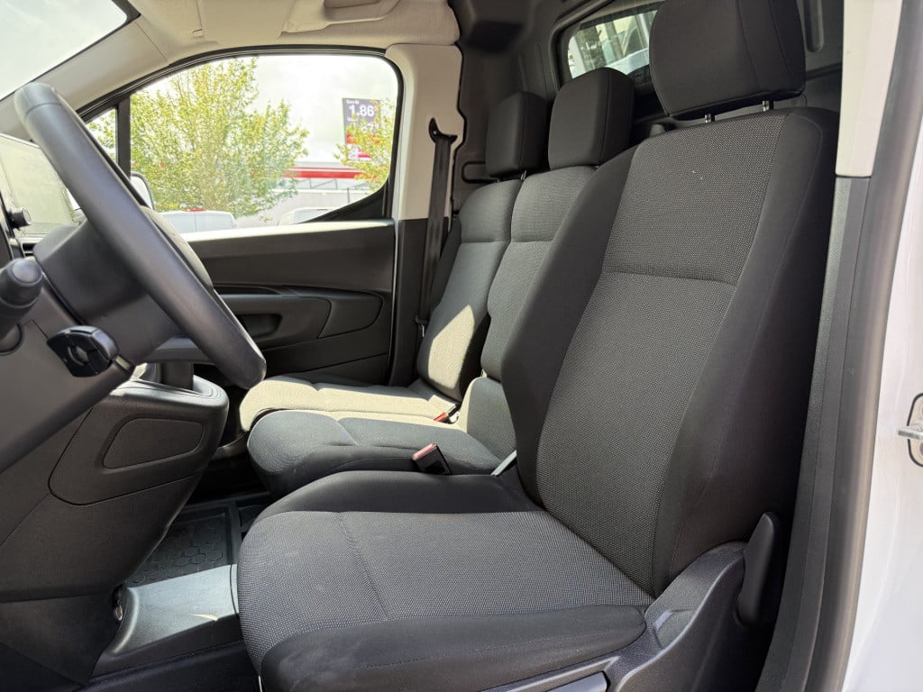 Citroen Berlingo 1.5 bluehdi club | nl-auto | navi | carplay | pdc | cruise