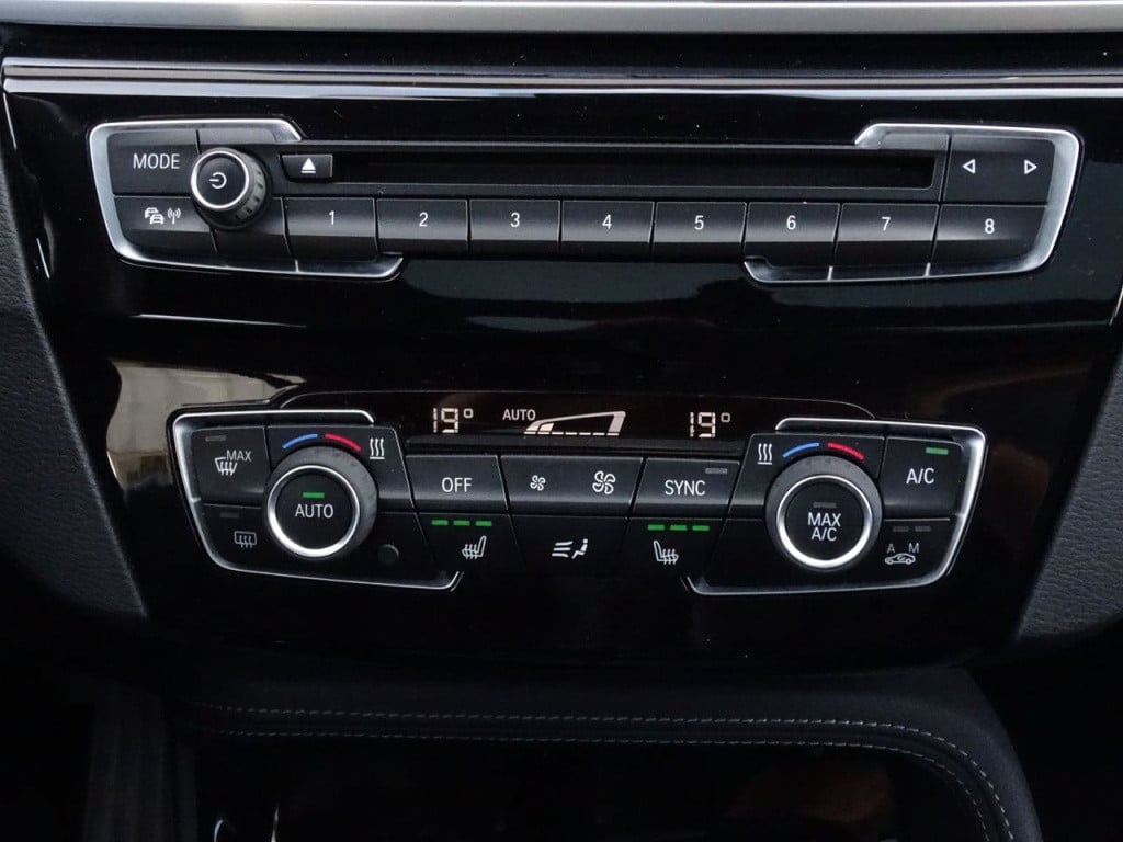 BMW X1 xdrive20i high executive