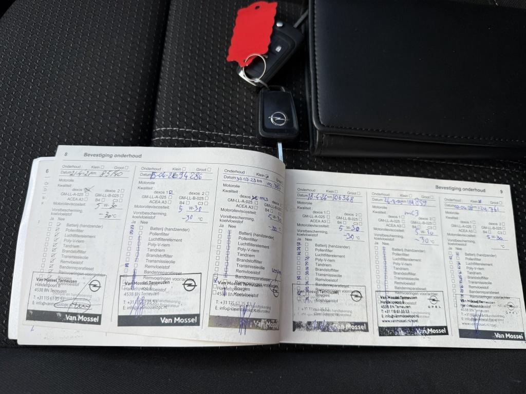 Opel Astra gtc 1.4 turbo sport