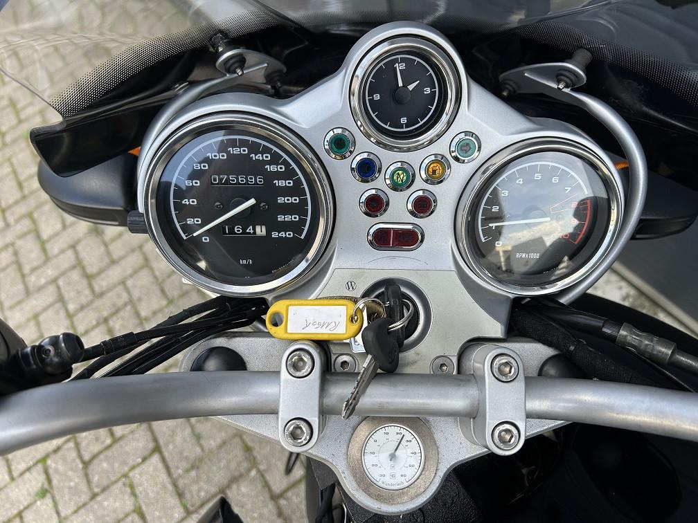Degelijke BMW R1150R uit 2003 met ABS, 75 dkm, nieuwe koppeling €2250,-
