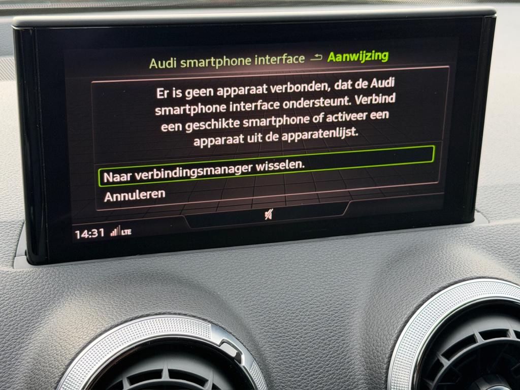 Audi Q2 35 tfsi 150pk s-tronic s edition | 2x s-line | camera | navi | virt