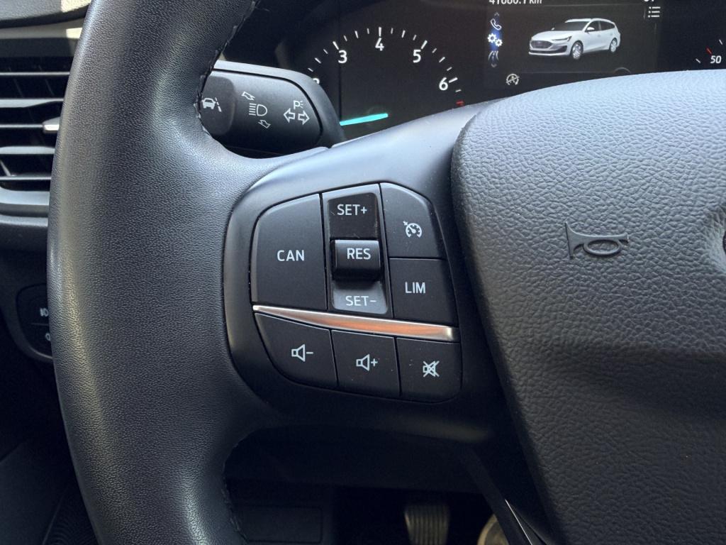 Ford Focus wagon 1.0 ecoboost connected stoel/stuur/voorruit verwarming | a