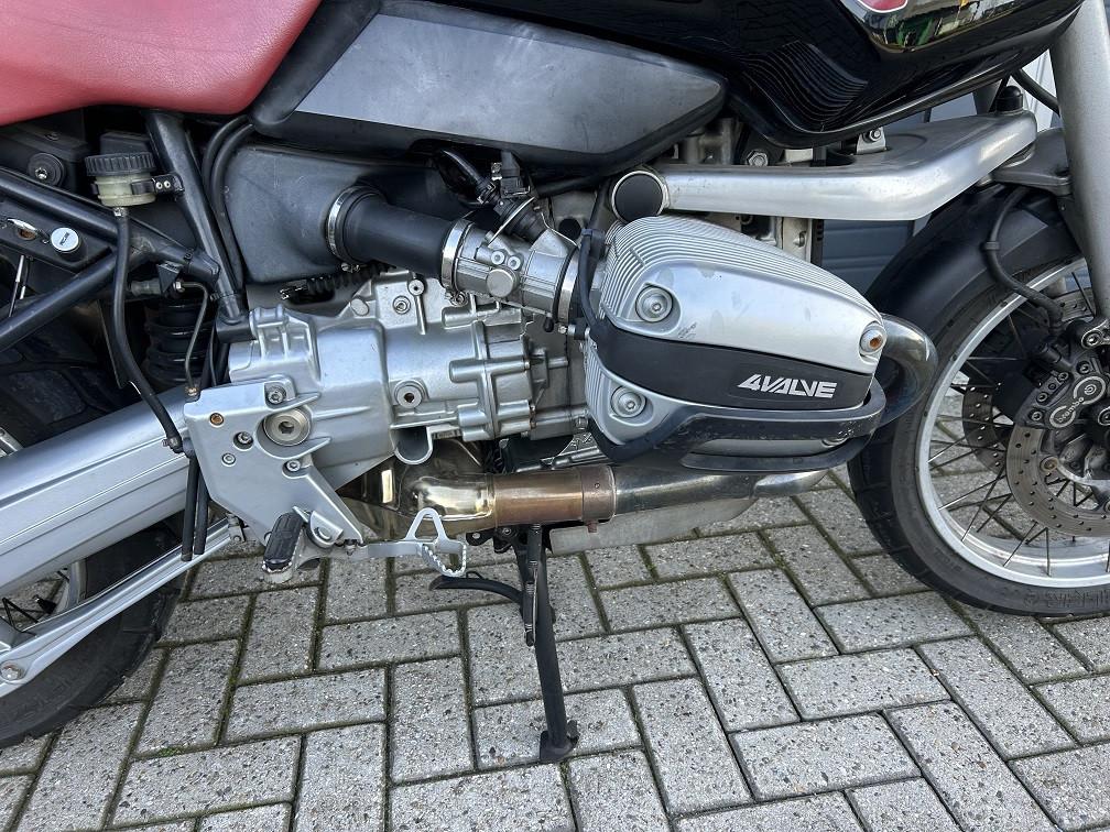 BMW R850GS uit 1999 met slechts 61dkm, kofferset, rijklaar €3250,-