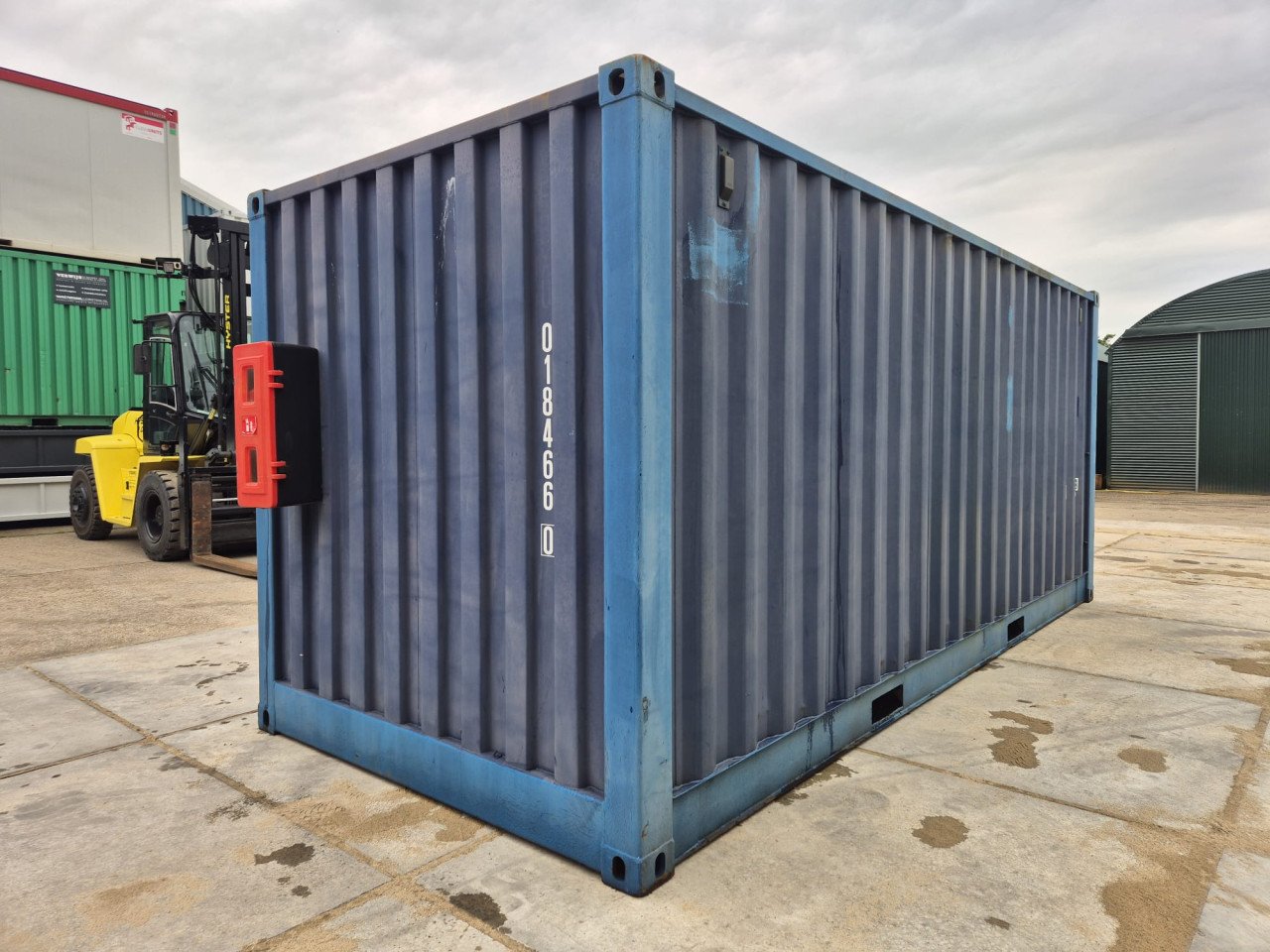 20ft openside opslag / chemiecontainer met opvangbak