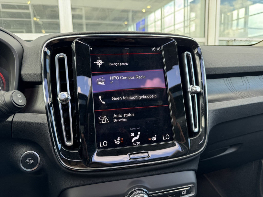 Volvo XC40 t5 262pk recharge ultimate bright| panodak| adap.cruise| leder|