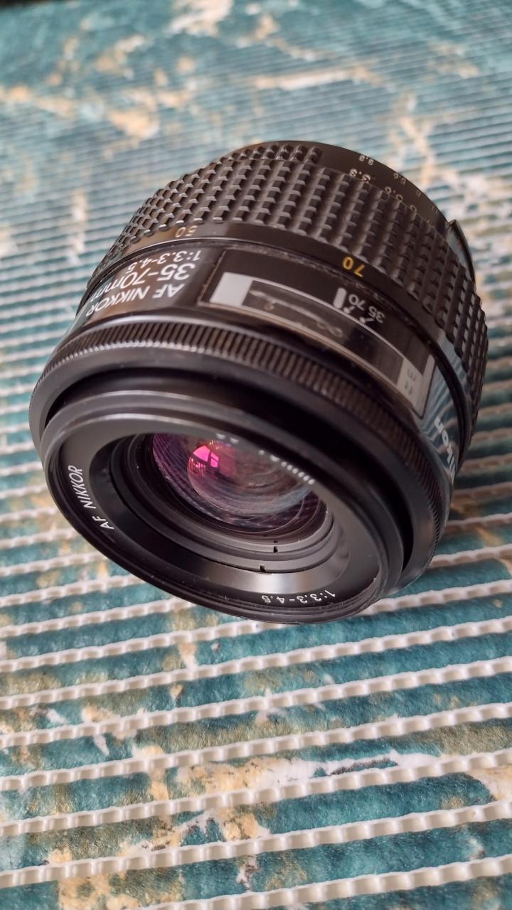 AF Nikkor 35-70 mm F3.3-4.5