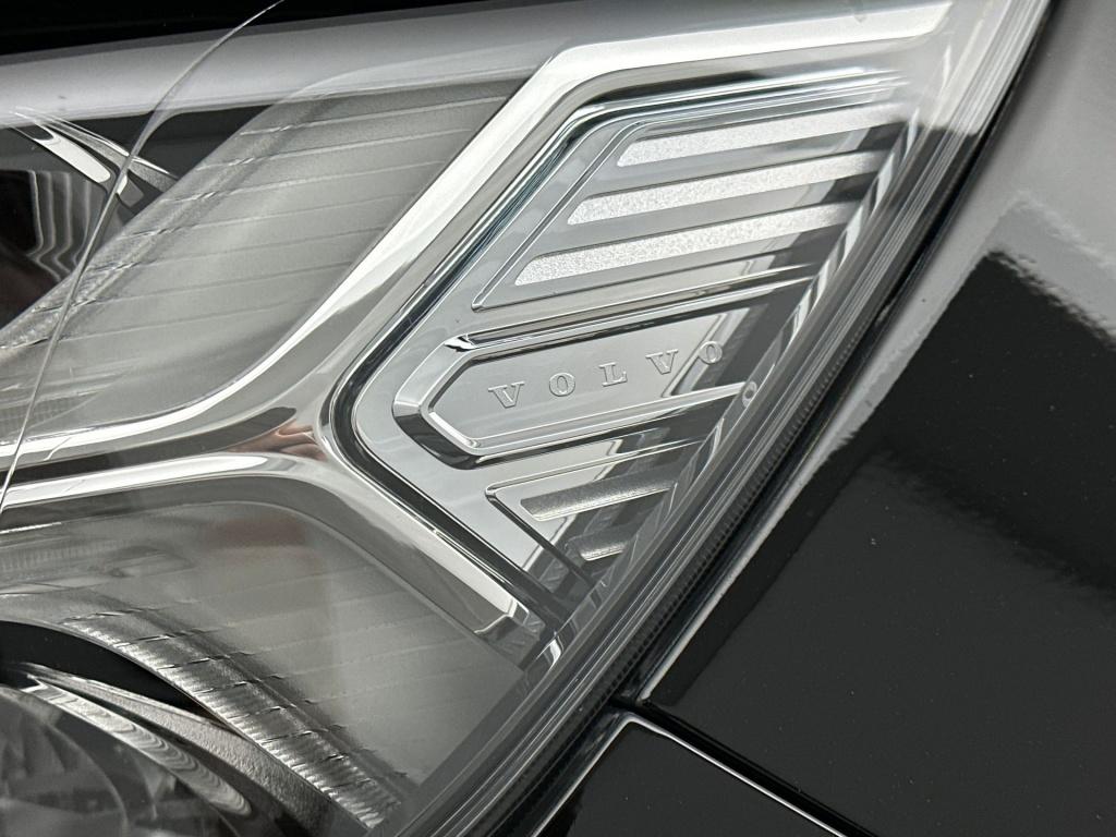 Volvo XC40 t4 211pk recharge inscription| camera| navi| trekhaak| pdc