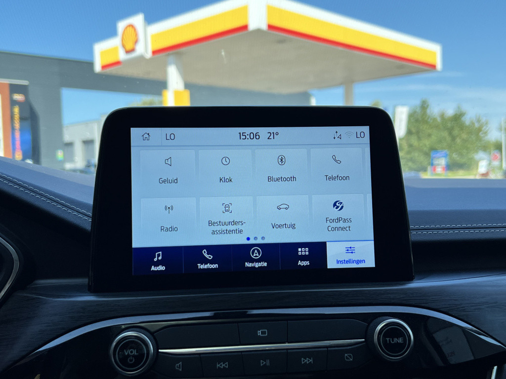 Ford Kuga 2.5 phev vignale | camera | trekhaak | panorama dak | apple/ andr