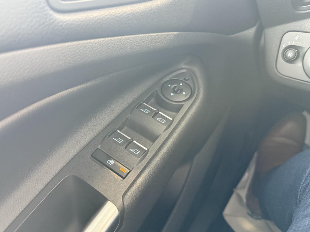 Ford Kuga 1.5 ecoboost trend ultimate 1e eigenaar | dealer onderhouden | 18