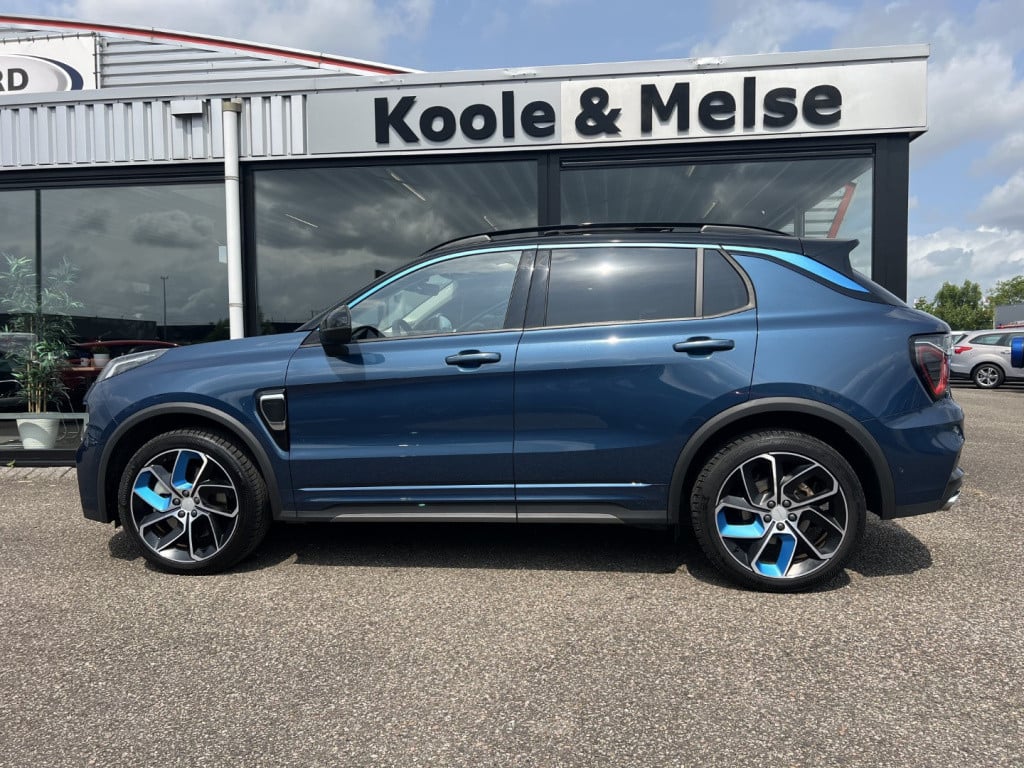 Lynk & Co 01 1.5 261pk plug in hybrid , pano dak , 360gr camera , car play 