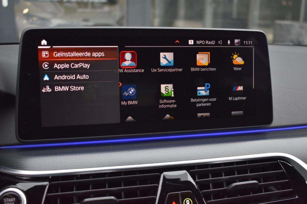 BMW 5 Serie touring 520i m-sport | laserlight | nap | dealer onderhouden | 