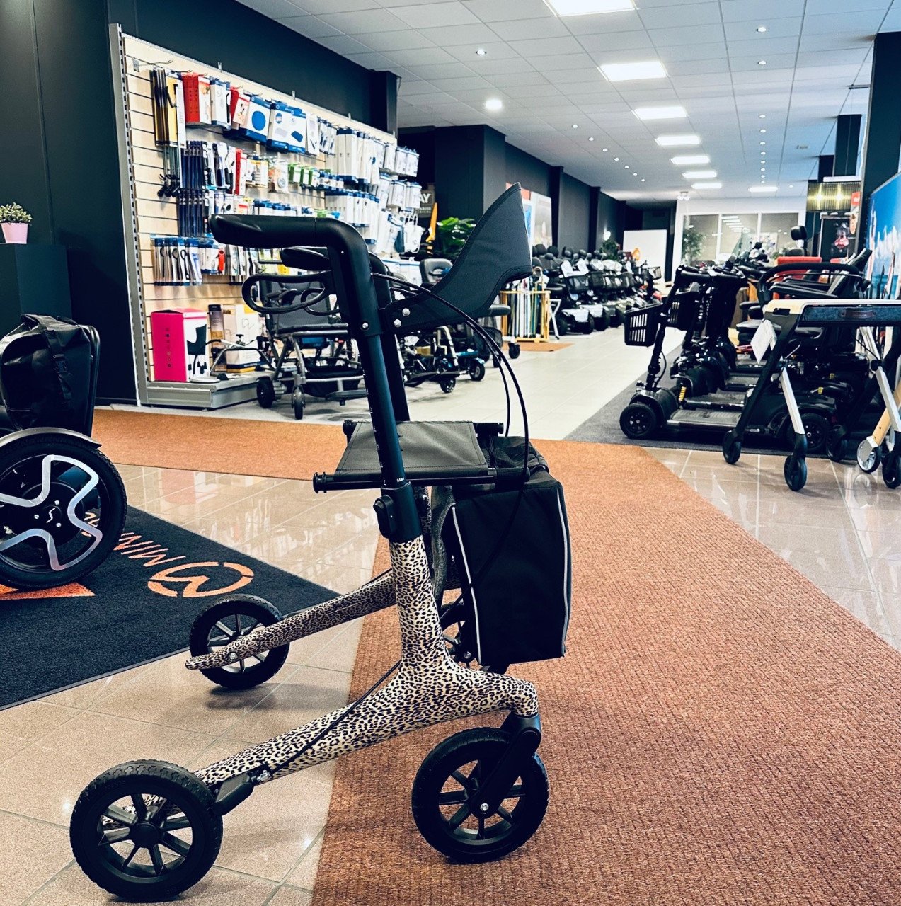 Lichtgewicht Rollator Carbon Panterprint