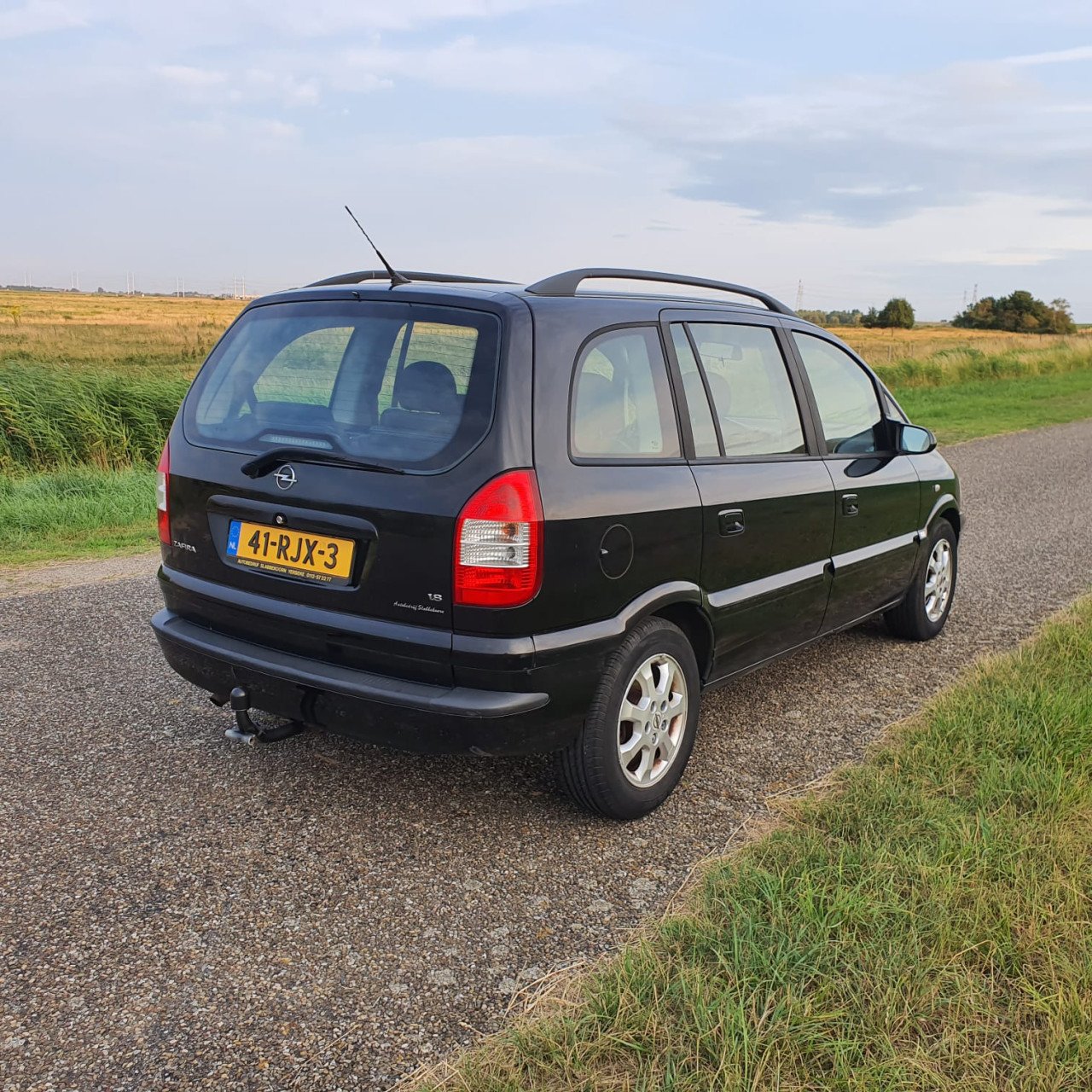 Opel Zafira 1.8 16V Elegance Automaat