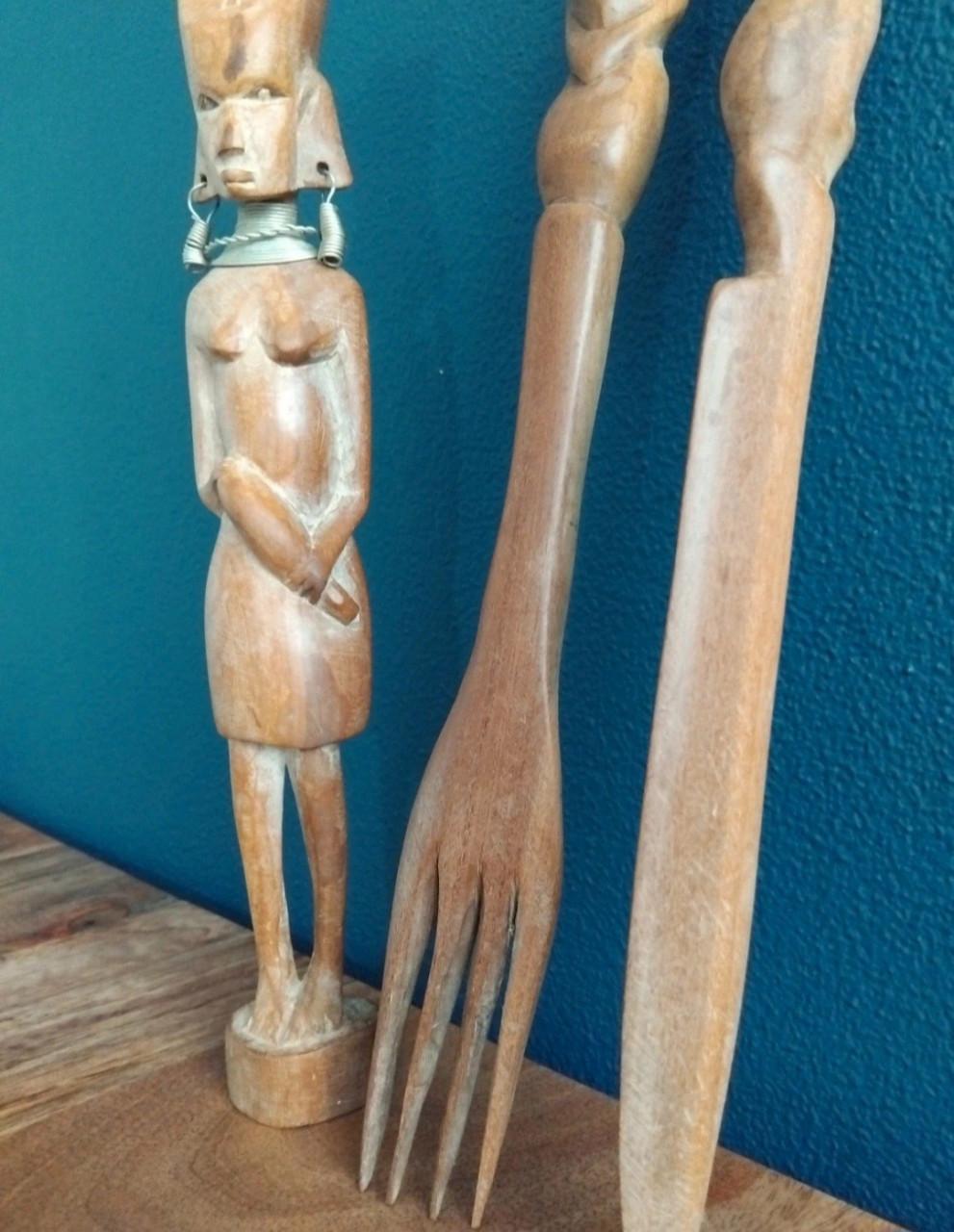 Vintage Afrikaans Houtsnijwerk