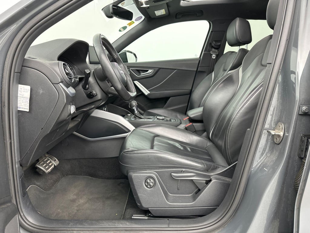 Audi Q2 1.4 tfsi cod launch edition s-line automaat leder panorama dak stoe