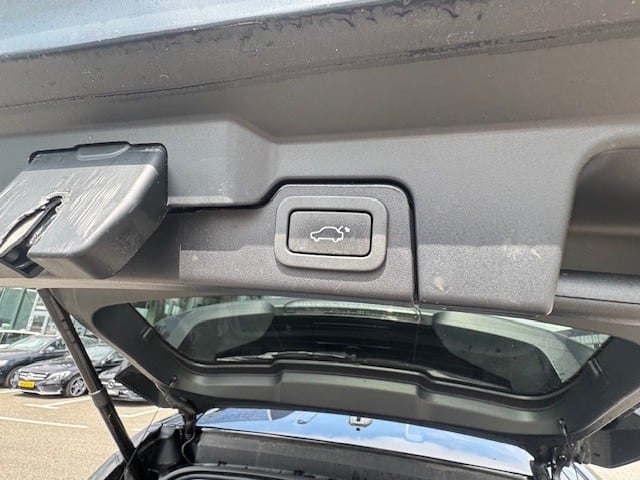 Land Rover Range Rover 2.0 si 4wd prestige l leder l meridian sound systeem
