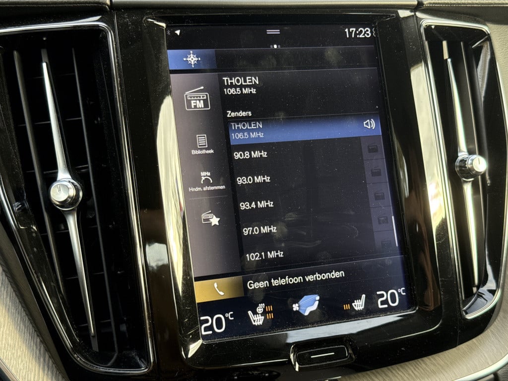 Volvo XC60 2.0 t5 inscription polestar | nl-auto | dealer oh | leder | trek