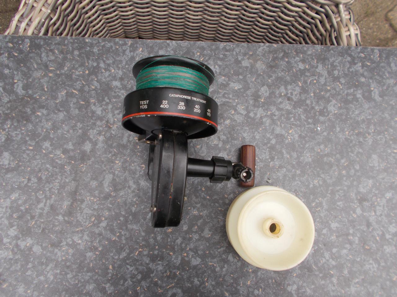 Mitchell 498  Made in France met extra verwerpspoel