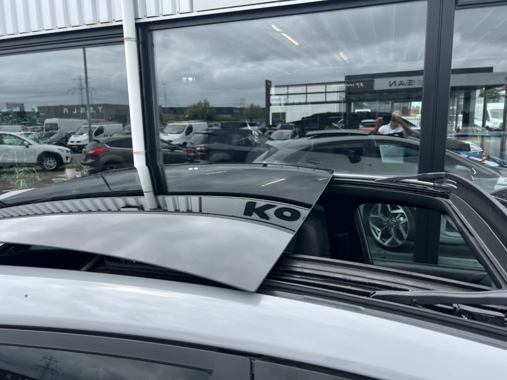 Ford Puma 1.0i ecoboost hybrid 155pk st-line x , panodak