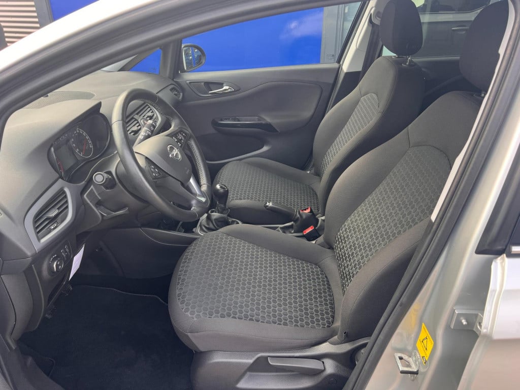 Opel Corsa 1.4 120 jaar edition, carplay, trekhaak enz. enz...