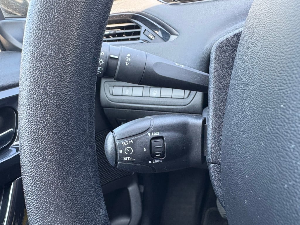 Peugeot 208 1.0 puretech access