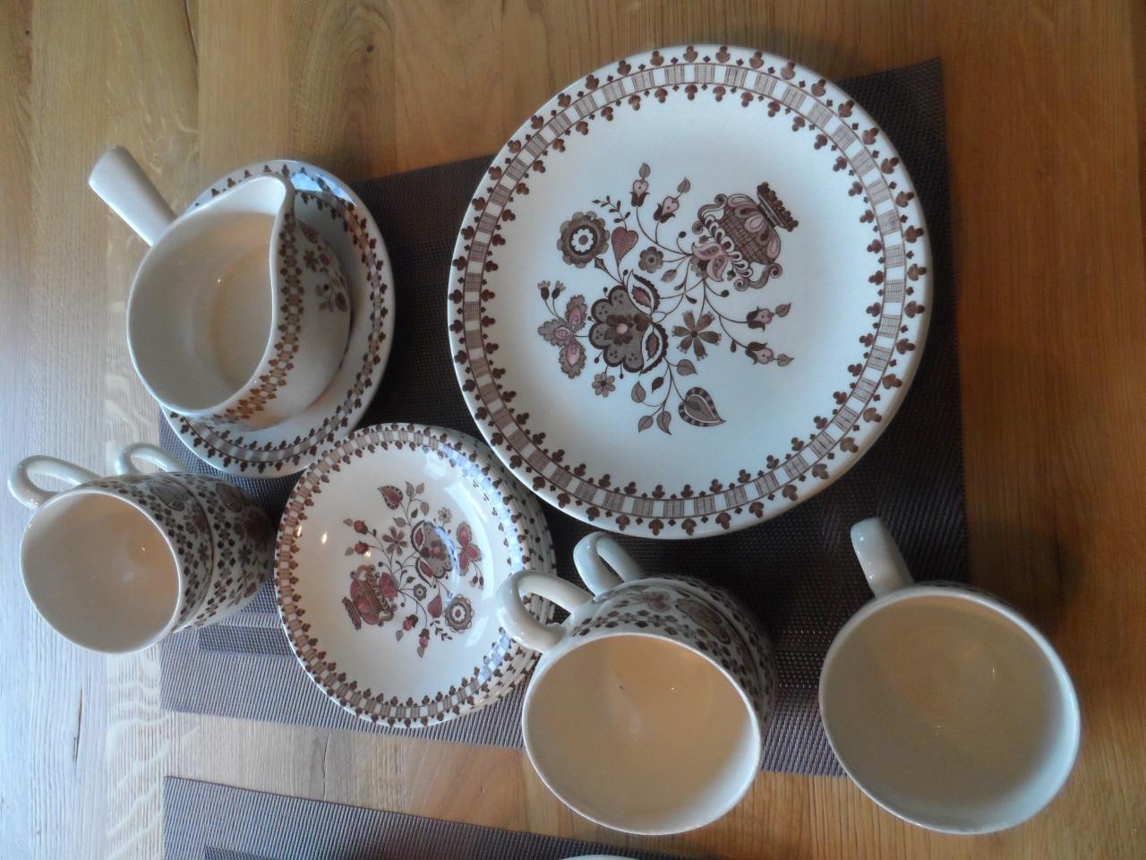 Servies OLD GRANITE JOHNSON BROS