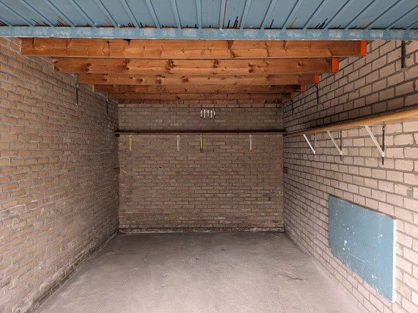 Garagebox aan de Castor te Oostburg