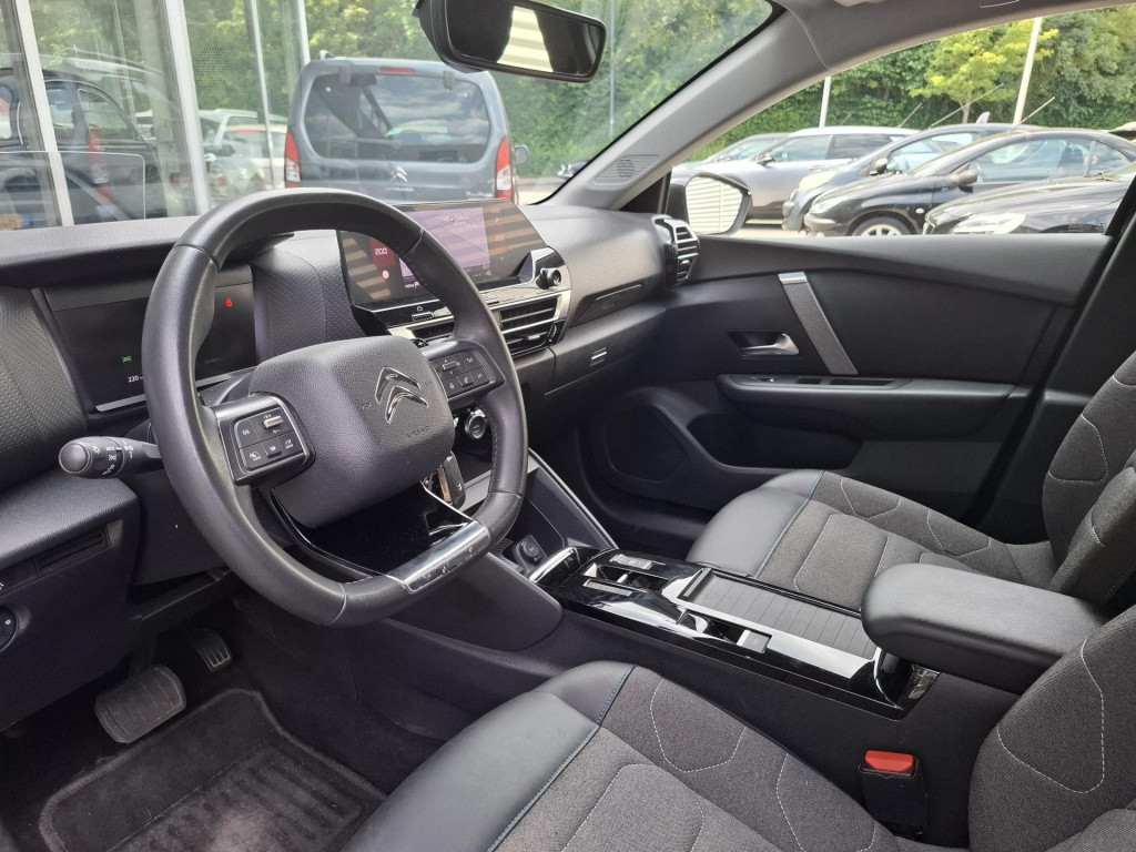 Citroen C4 130 eat8 shine automaat clima/lmv/nav/cam