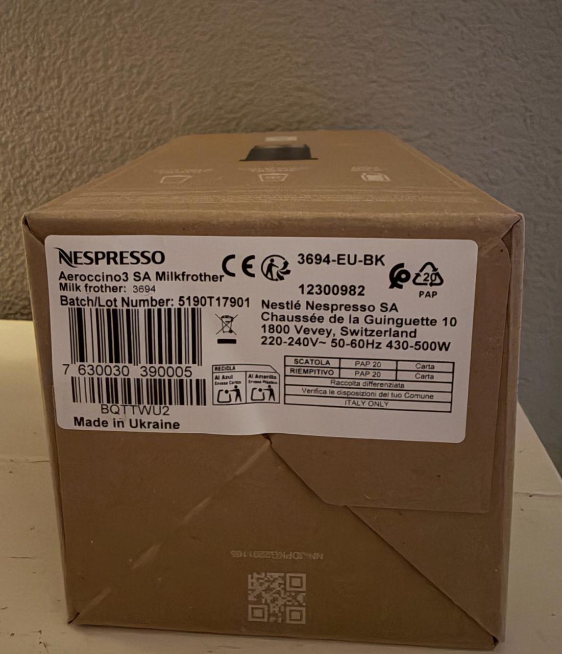 Nieuwe zwarte Nespresso Aeroccino 3 melkopschuimer