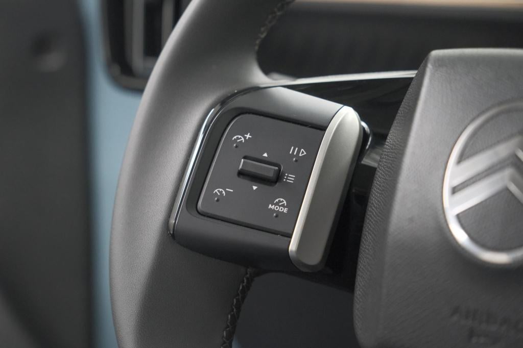 Citroen C3 Aircross 1.2 turbo 100pk plus | camera | parkeersensoren | apple