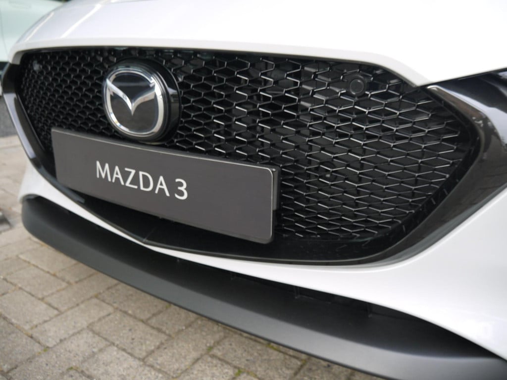 Mazda 3 2.0 e-skyactiv-x m hybrid 186 nagisa