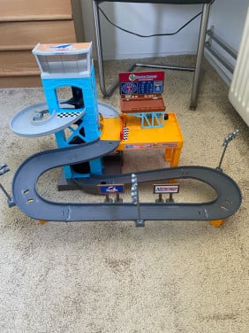 Speelgoed garage