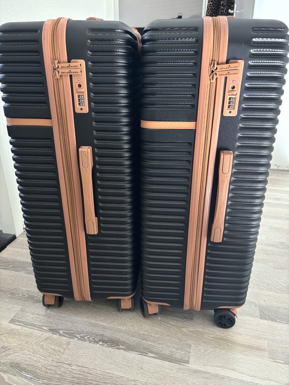 Koffers, 2 stuks in nieuwstaat
